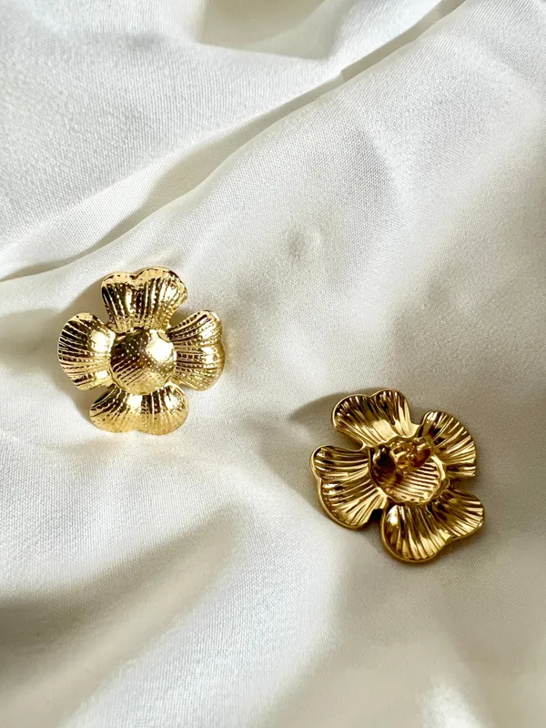 Gold_Florette_Studs_For_Women
