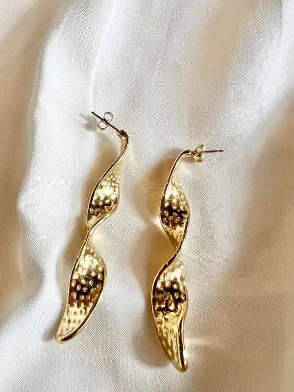 Gold_Golden_Twist_Drop_Earrings_For_Women