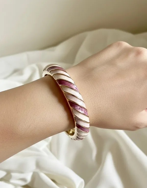 Gold,_Pink_&_White_Aurora_Swirl_Bangle_For_Women