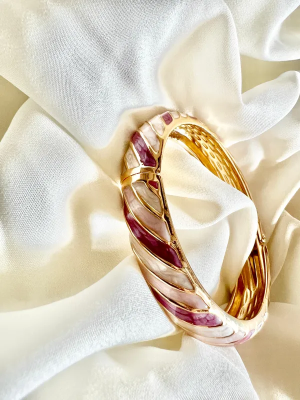 Gold,_Pink_&_White_Aurora_Swirl_Bangle_For_Women
