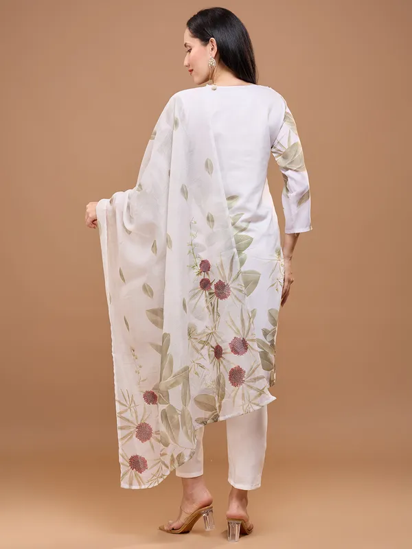 Off-White_Cotton_Leaf_Printed_Kurta_With_Trousers_&_Dupatta_For_Women
