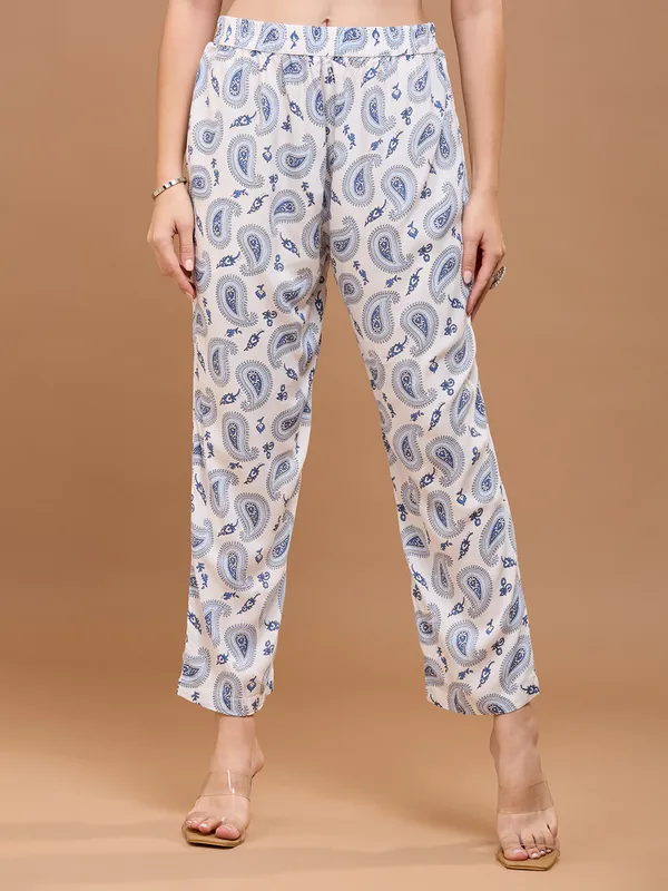 White_&_Blue_Cotton_Ethnic_Motifs_Printed_Kurta_Set_With_Dupatta_For_Women