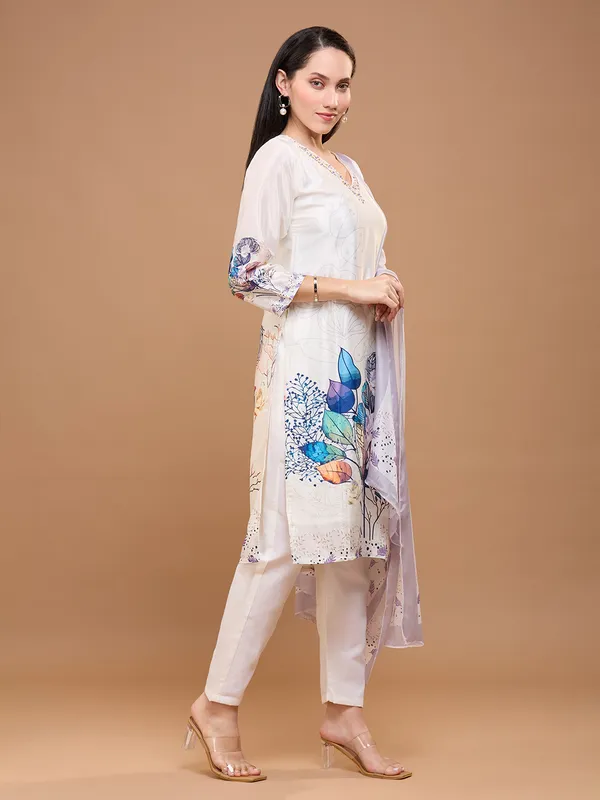 White_Cotton_Floral_Printed_Kurta_Set_With_Dupatta_For_Women