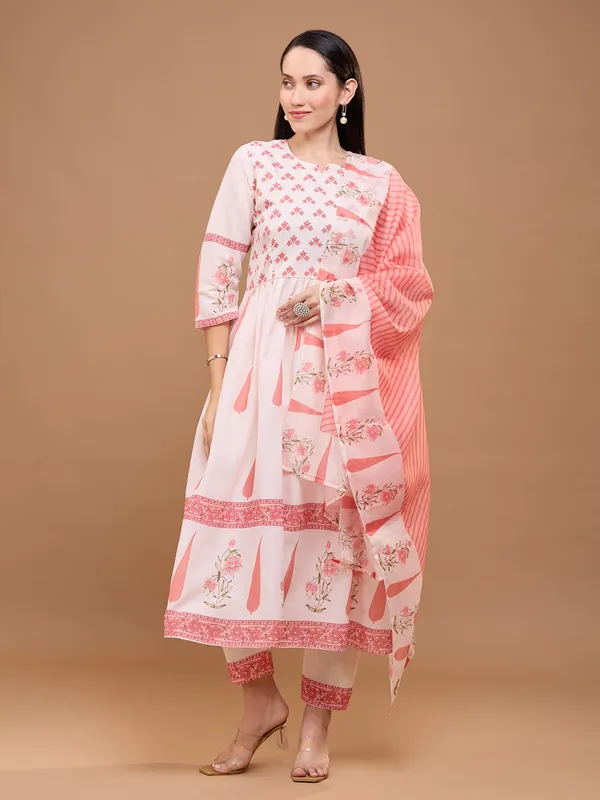 Soft_Pink_Cotton_Floral_Printed_Anarkali_Kurta_Set_With_Dupatta_For_Women