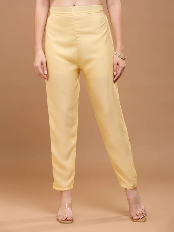 Soft_Yellow_Cotton_Floral_Printed_Straight_Kurta_With_Solid_Trousers_&_Dupatta_For_Women