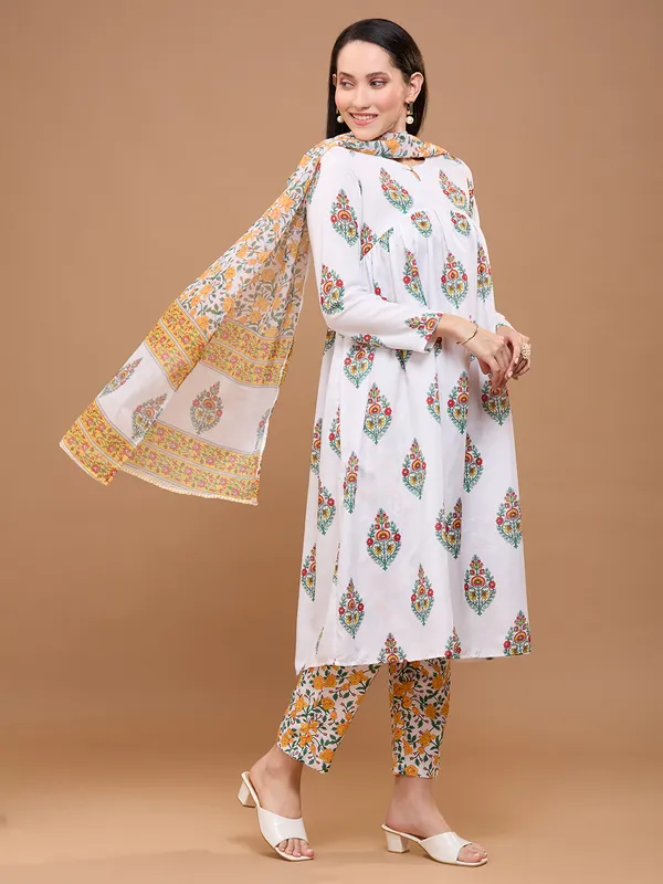 White_Cotton_Floral_Printed_Kurta_With_Printed_Trousers_&_Dupatta_Kurta_Set_For_Women