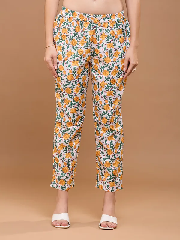 White_Cotton_Floral_Printed_Kurta_With_Printed_Trousers_&_Dupatta_Kurta_Set_For_Women