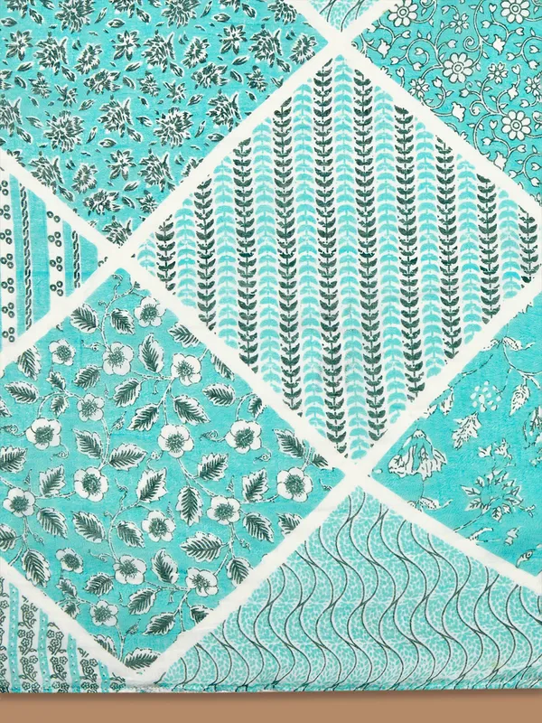 Turquoise_Blue_Cotton_Floral_Printed_Kurta_Set_With_Dupatta_For_Women