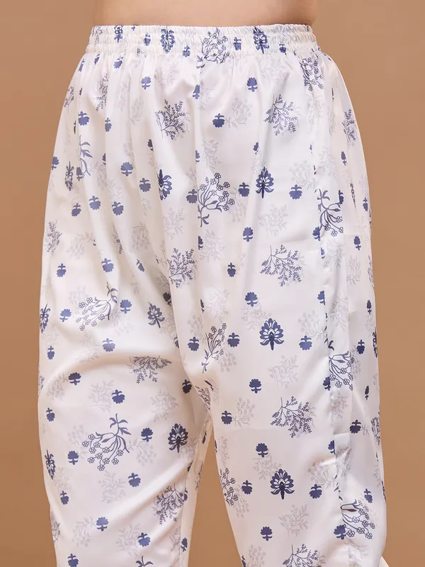 White_Cotton_Printed_Straight_Kurta_Set_With_Dupatta_&_Lace_Detailing_For_Women