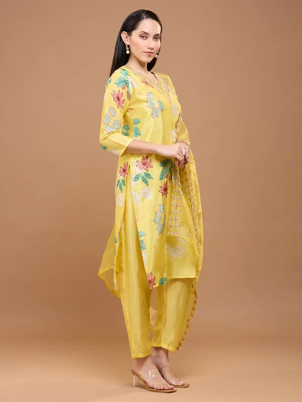 Vibrant_Yellow_Cotton_Floral_Printed_Kurta_Set_With_Embroidered_Dupatta_For_Women