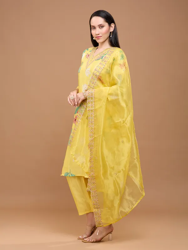 Vibrant_Yellow_Cotton_Floral_Printed_Kurta_Set_With_Embroidered_Dupatta_For_Women