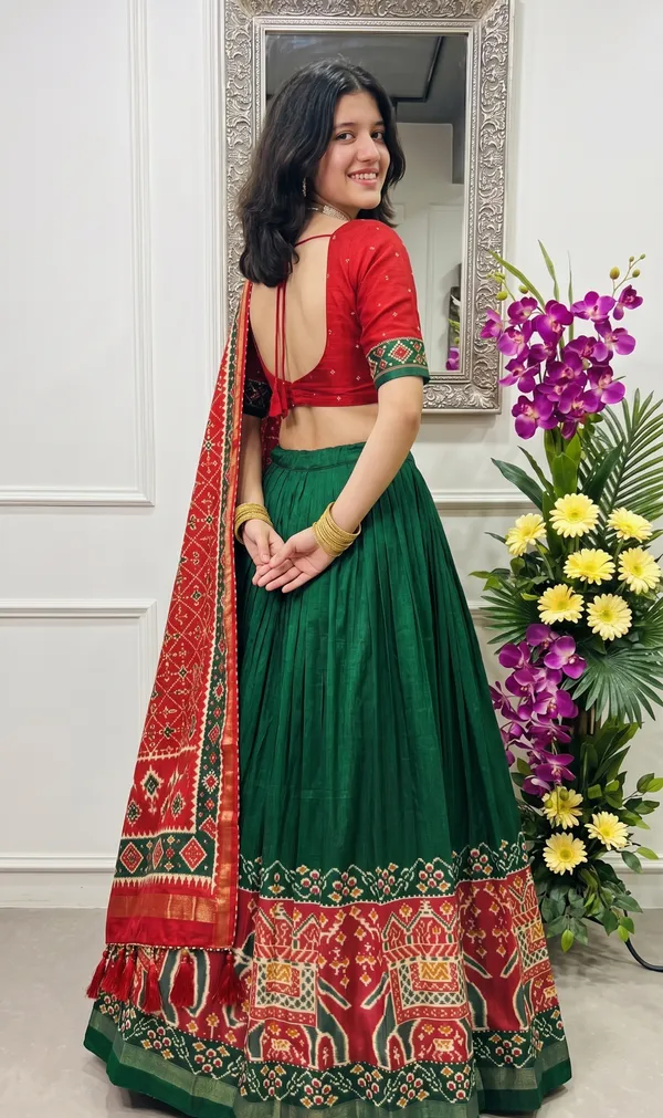 Dola_silk_foil_print_lehenga_choli