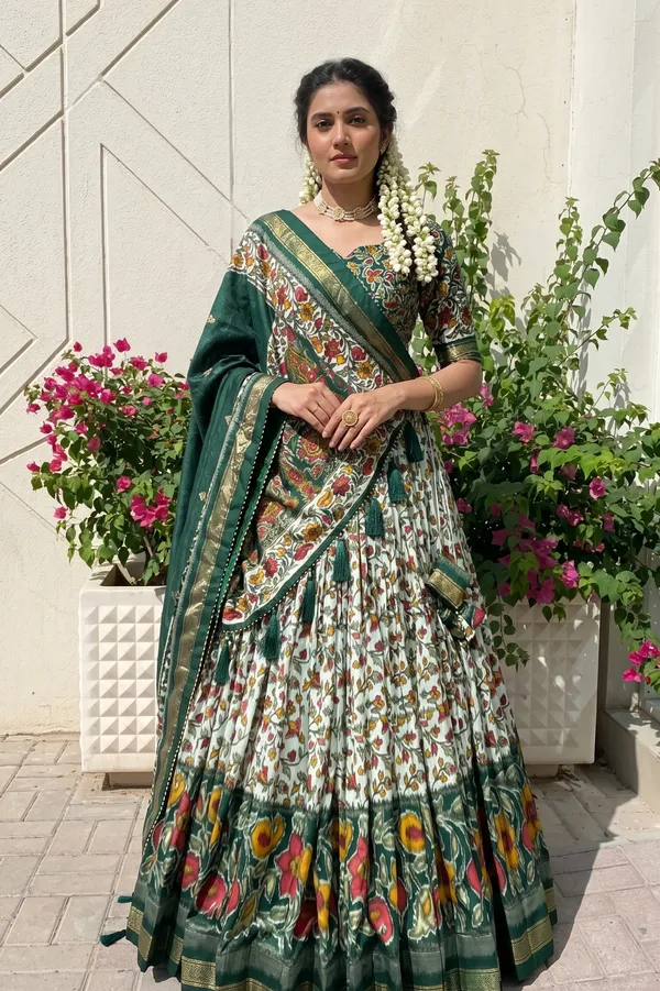 Green_Dola_Silk_Premium_&_Elegant_Patola_Print_With_Foil_Work_Lehenga_Choli_For_Women_&_Girls