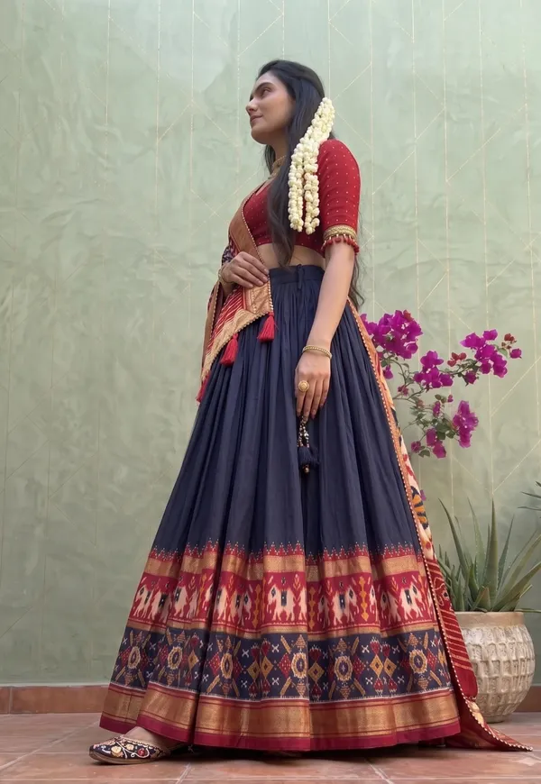 Navy_Blue_Dola_Silk_Premium_&_Elegant_Patola_Print_With_Foil_Work_Lehenga_Choli_For_Women_&_Girls