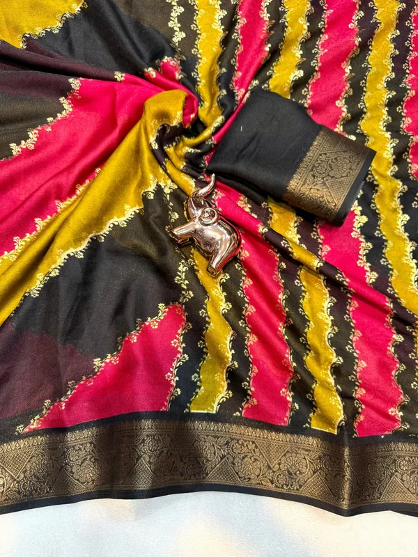 Black_Printed,_Woven_Mysore_Silk_Blend,_Jacquard_Saree