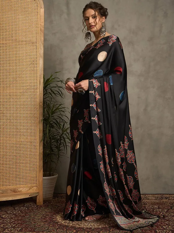 Black_Polka_Print_Bollywood_Satin_Saree