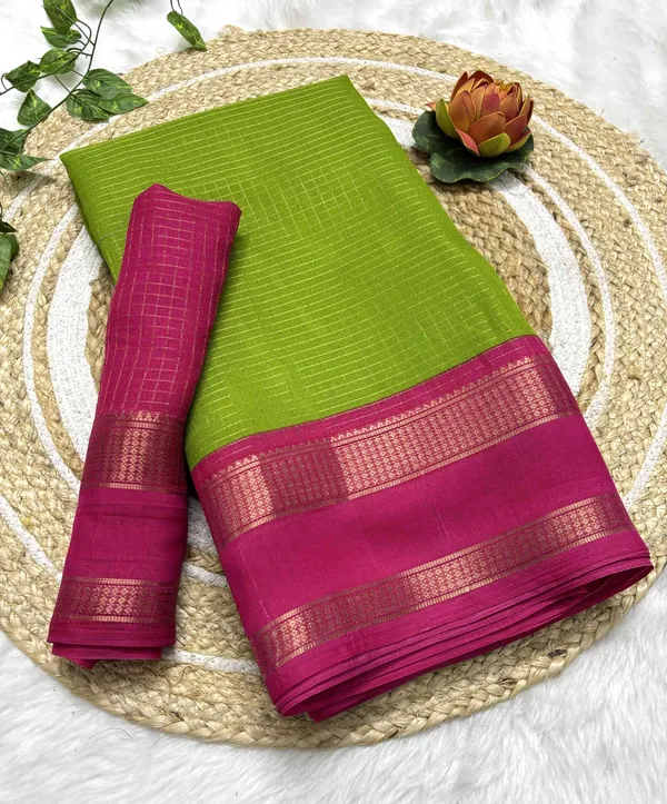 Green_And_Pink_Woven,_Checkered_Mysore_Silk_Blend,_Jacquard_Saree