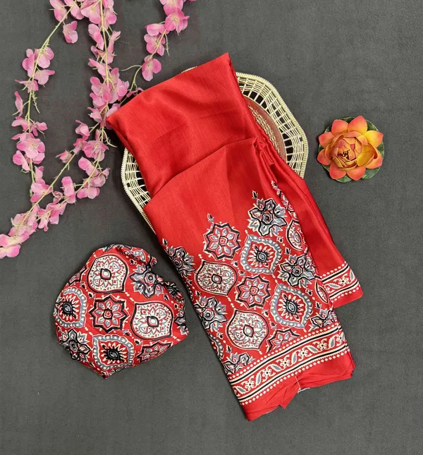 Red_Woven_Bollywood_Satin_Saree