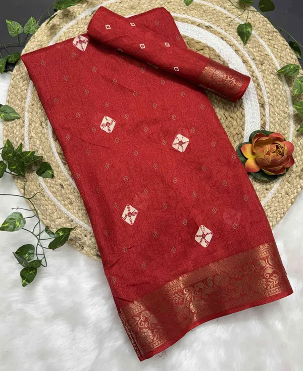 Red_Printed_Ikkat_Jacquard,_Silk_Blend_Saree