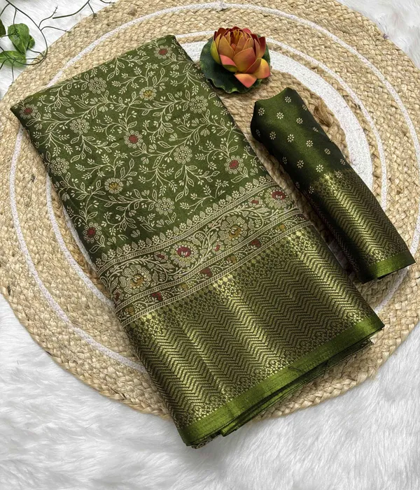 Green_Floral_Print,_Woven_Kalamkari_Silk_Blend_Saree