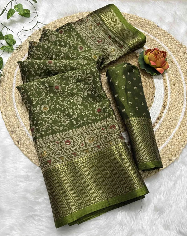Green_Floral_Print,_Woven_Kalamkari_Silk_Blend_Saree