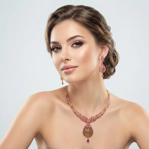 Ruby_And_Gold_Studded_Teardrop_Necklace_Set_With_Matching_Earrings