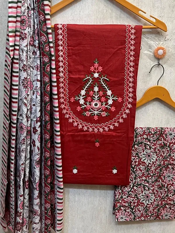 Women_Wear_Soft_Cotton_Unstitched_Dress_Material_Suit