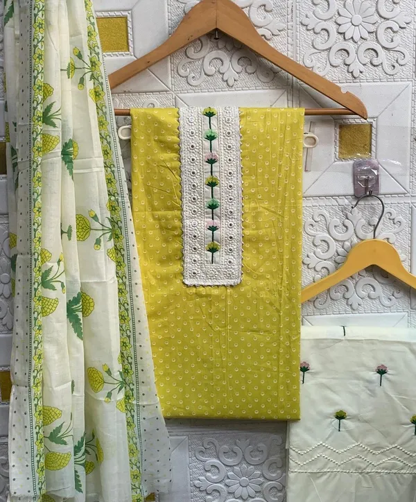 Women_Wear_Soft_Cotton_Unstitched_Dress_Material_Suit
