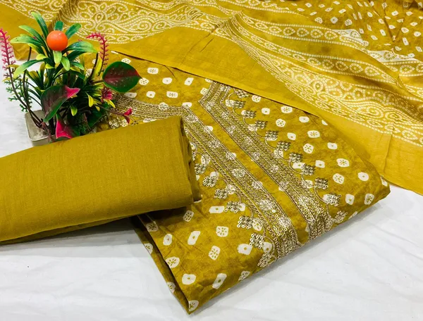 Women_Wear_Soft_Cotton_Unstitched_Dress_Material_Suit