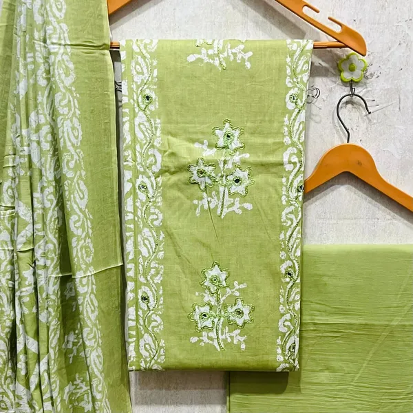 Women_Wear_Soft_Cotton_Unstitched_Dress_Material_Suit