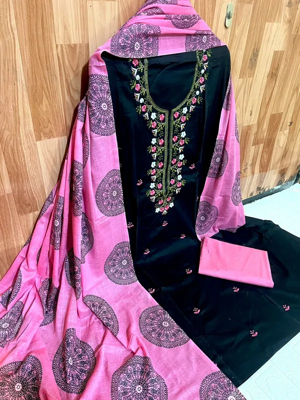 Women_Wear_Soft_Cotton_Unstitched_Dress_Material_Suit