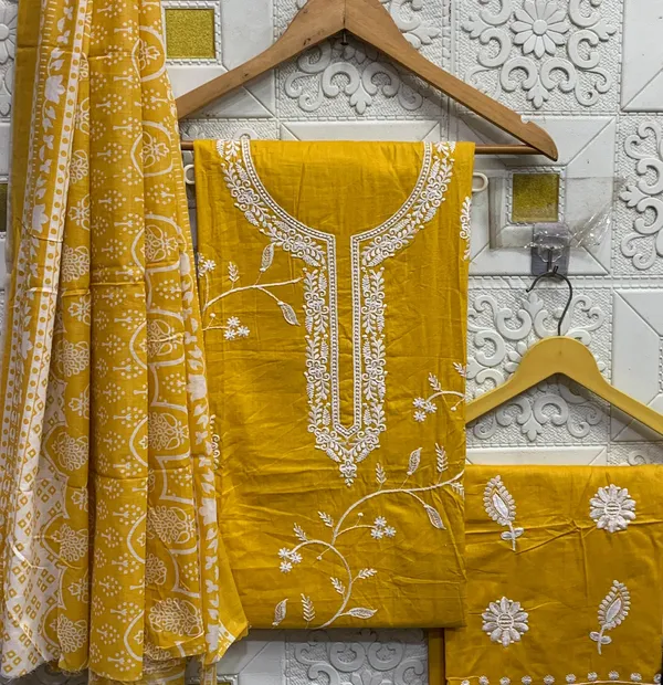Women_Wear_Soft_Cotton_Unstitched_Dress_Material_Suit