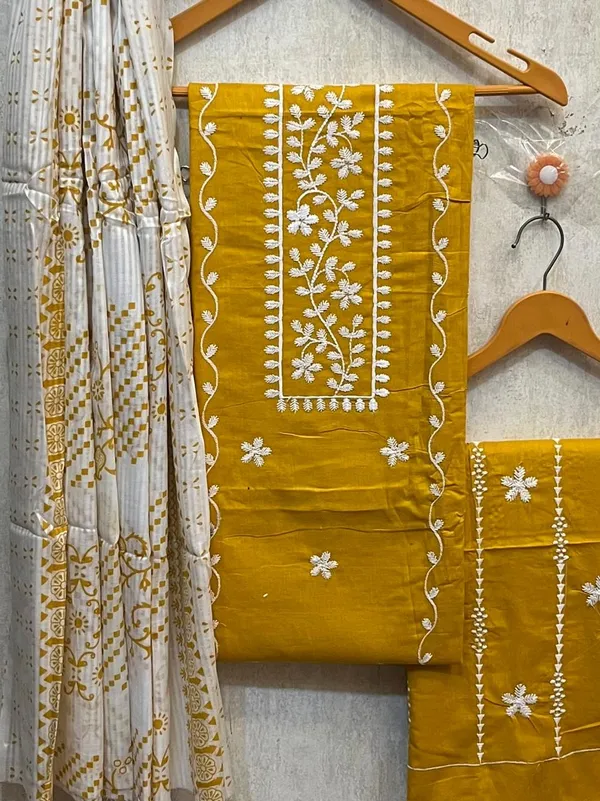 Women_Wear_Soft_Cotton_Unstitched_Dress_Material_Suit