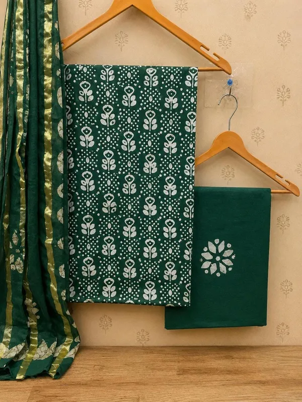 Women_Wear_wax_batik_Cotton_Unstitched_Dress_Material_Suit