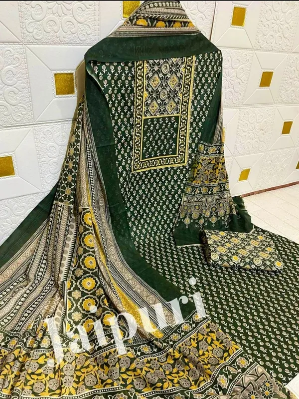 Women_Wear_Soft_Cotton_Unstitched_Dress_Material_Suit