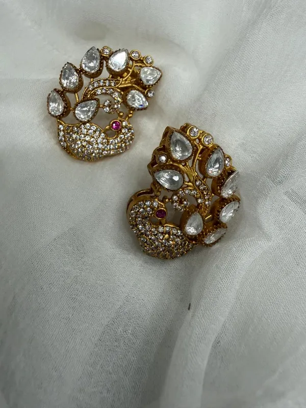 Golden_Premium_Handcrafted_Designer_Gold_Toned_Earrings_Set_For_Women