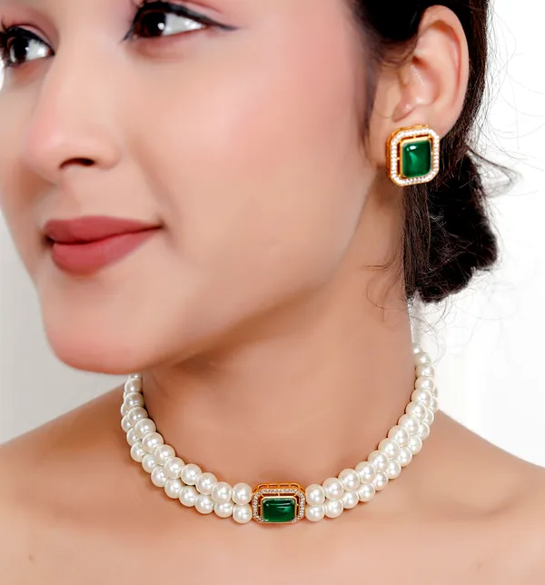 Green_Premium_Handcrafted_Designer_Golden_Necklace_With_Matching_Earrings_Set_For_Women
