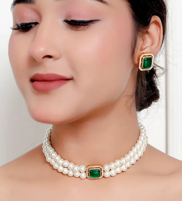 Green_Premium_Handcrafted_Designer_Golden_Necklace_With_Matching_Earrings_Set_For_Women