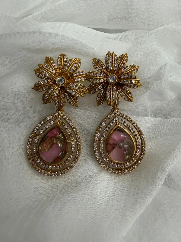 Pink_Premium_Handcrafted_Designer_Gold-Toned_Earrings_Set_For_Women