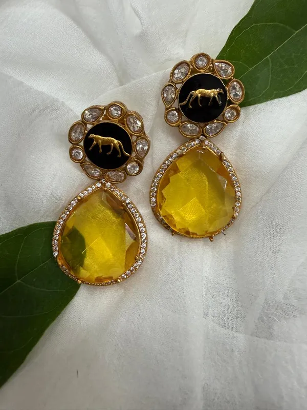 Yellow_Premium_Handcrafted_Designer_Gold-Toned_Earrings_Set_For_Women