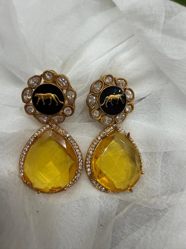 Yellow_Premium_Handcrafted_Designer_Gold-Toned_Earrings_Set_For_Women