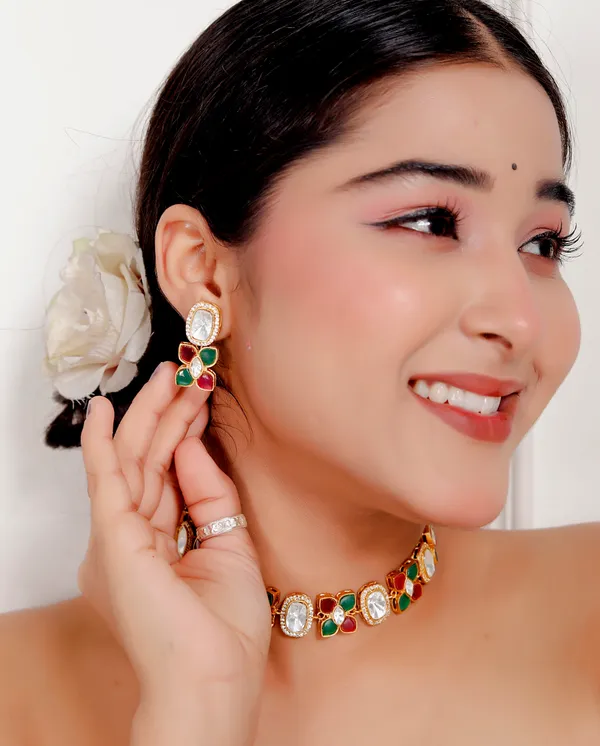 Multicolor_Premium_Handcrafted_Designer_Golden_Necklace_With_Matching_Earrings_Set_For_Women