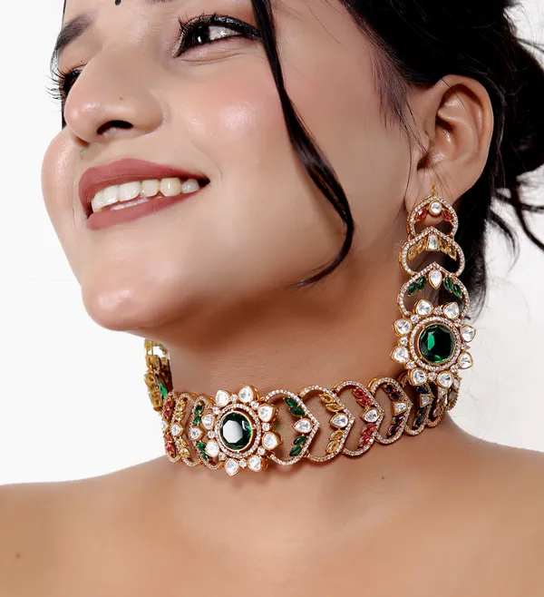 Multicolor_Premium_Handcrafted_Designer_Golden_Necklace_With_Matching_Earrings_Set_For_Women