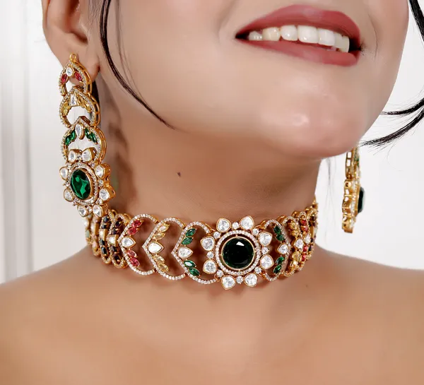 Multicolor_Premium_Handcrafted_Designer_Golden_Necklace_With_Matching_Earrings_Set_For_Women