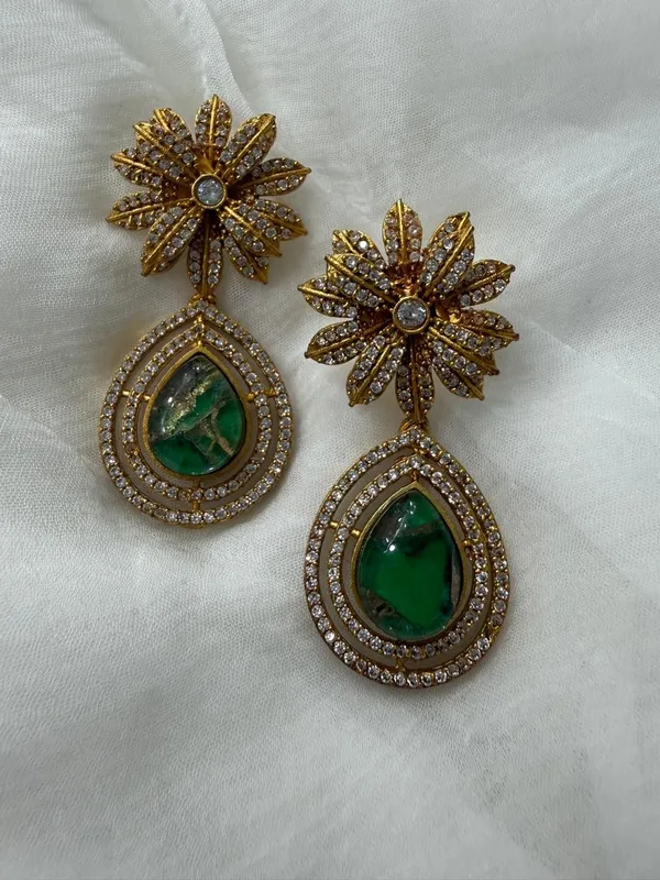 Green_Premium_Handcrafted_Designer_Gold-Toned_Earrings_Set_For_Women