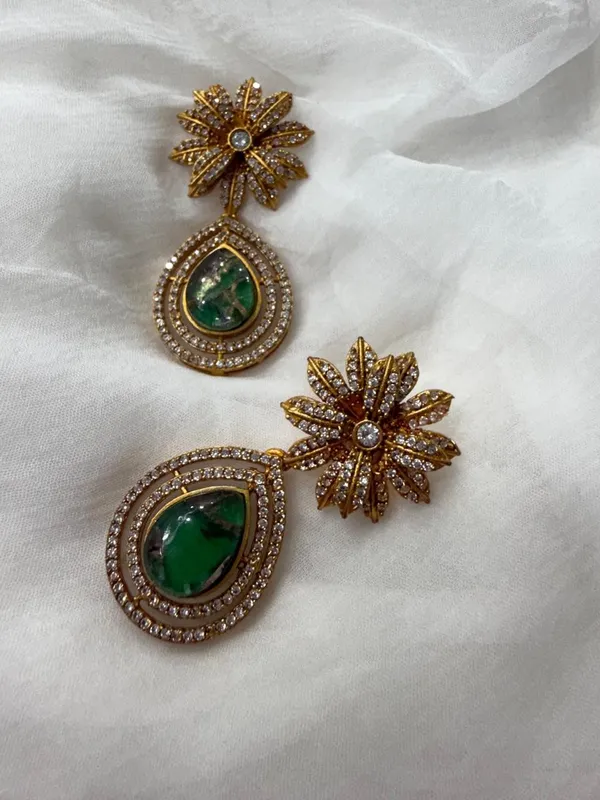 Green_Premium_Handcrafted_Designer_Gold-Toned_Earrings_Set_For_Women