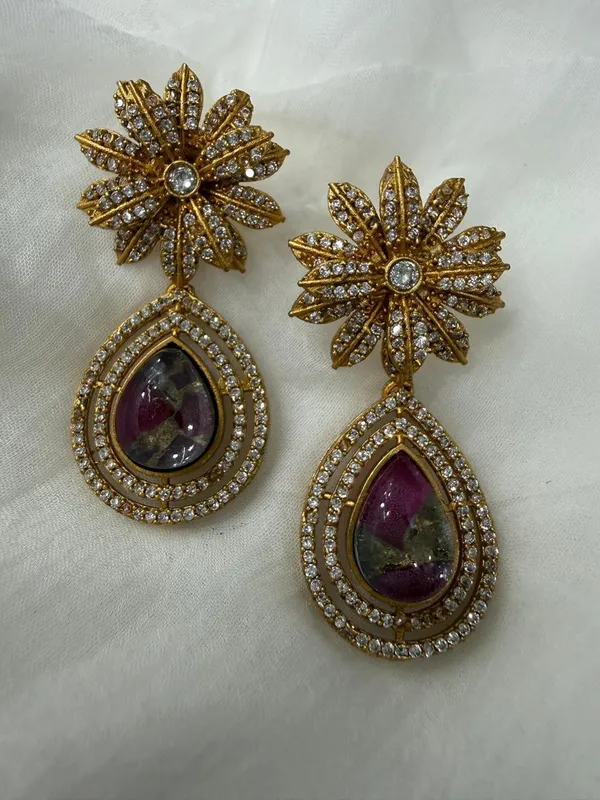 Brown_Premium_Handcrafted_Designer_Gold-Toned_Earrings_Set_For_Women