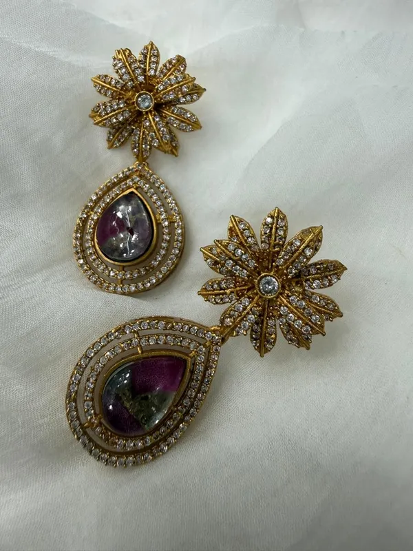 Brown_Premium_Handcrafted_Designer_Gold-Toned_Earrings_Set_For_Women