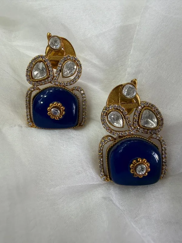 Blue_Premium_Handcrafted_Designer_Gold-Toned_Earrings_Set_For_Women