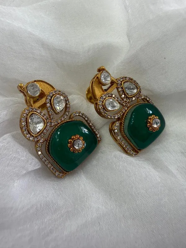 Green_Premium_Handcrafted_Designer_Gold-Toned_Earrings_Set_For_Women